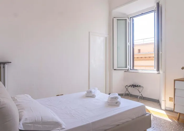 Apartment Easytopstay - Borghese Large Rome