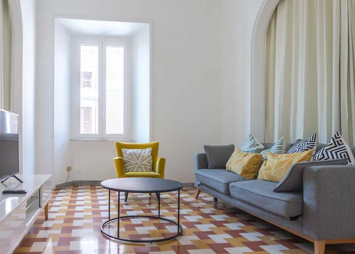 Easytopstay - Borghese Large Apartment *